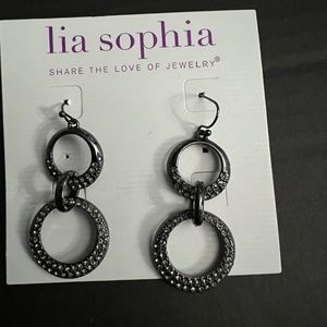 Lia sophia earrings